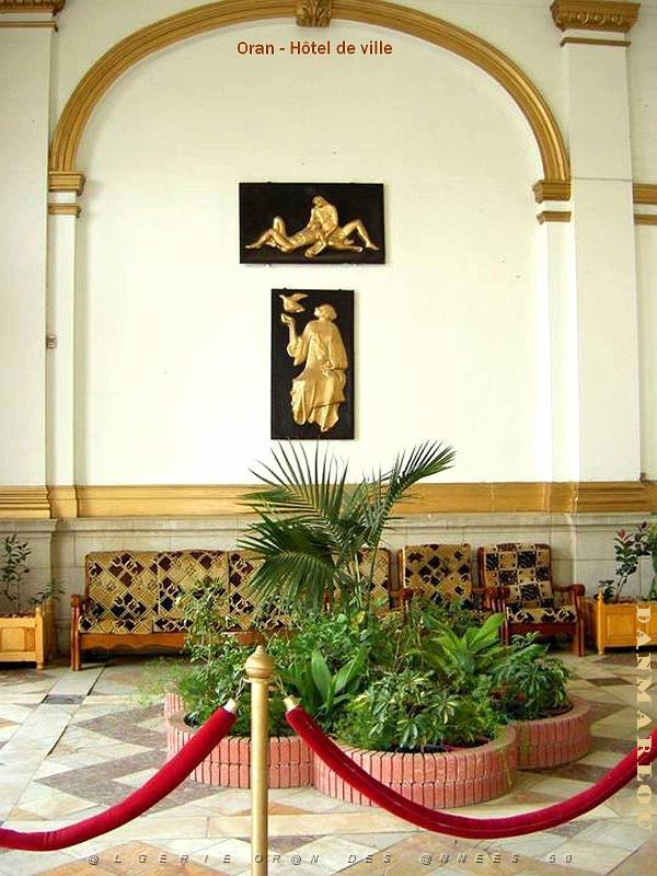 PA ba- 009- Hotel de ville- interieur.jpg